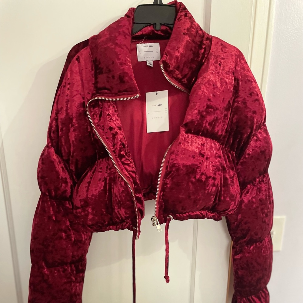 Cardi B collection fashion nova burgundy velvet puffer jacket size XL